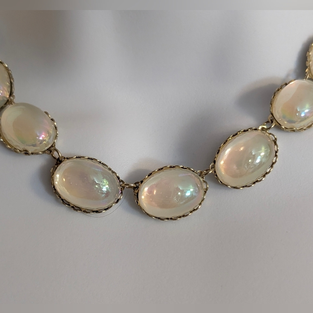 Vintage Fashion Necklace with Adjustable Chain